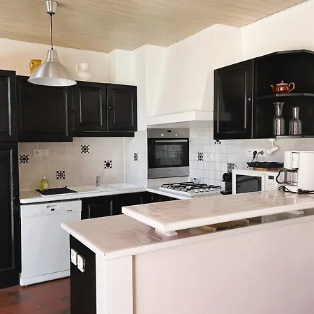 Saline Maison Spacieuse à Le Flotte En Ré La Flotte